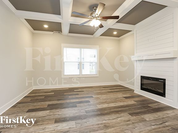 3rd image of 1413 Kingbird Dr