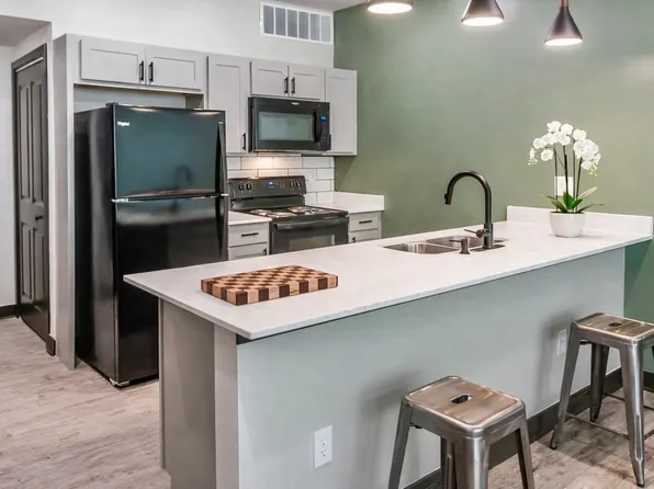 The Bentley Apartments