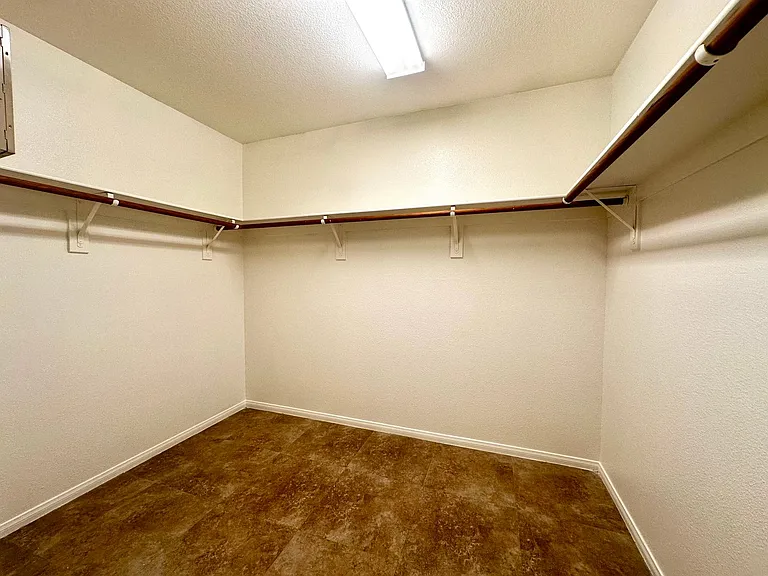 560 Playa Linda Pl — Photo 13