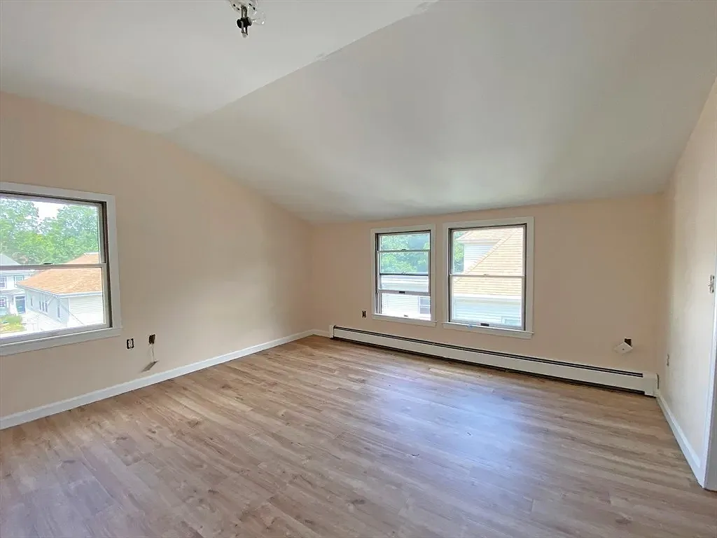 1 bed, $2,650 — Photo 3