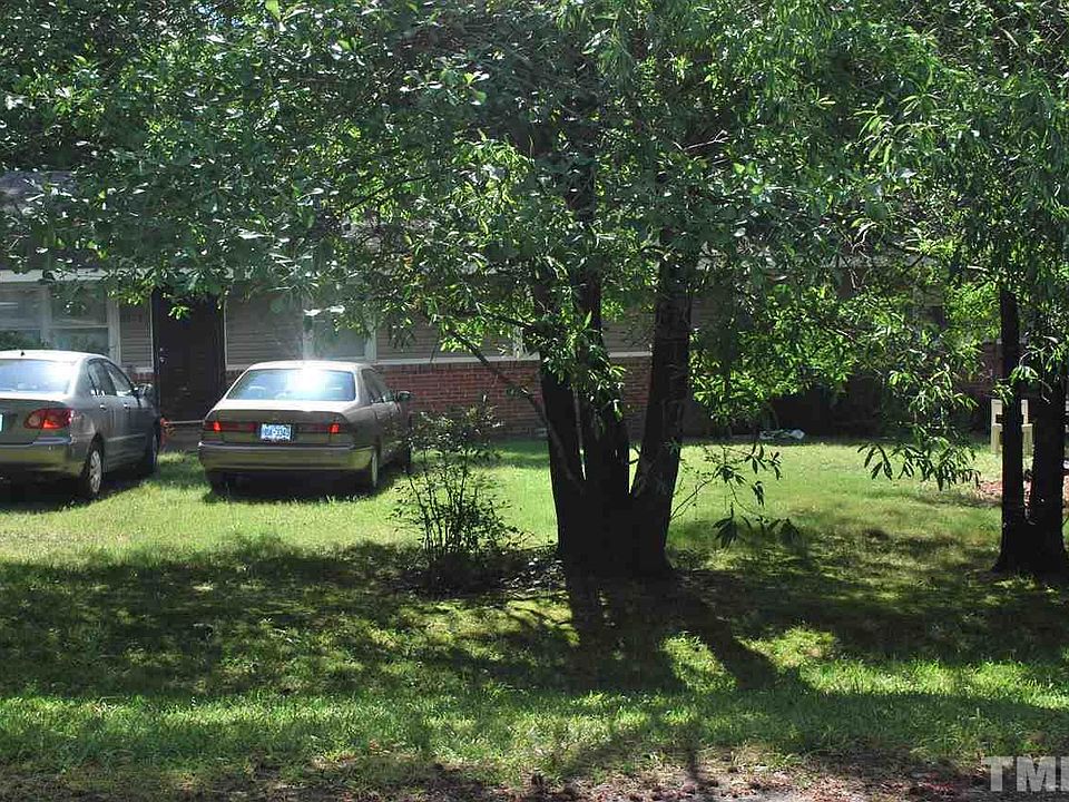 2nd image of 5815 Hilltop Rd