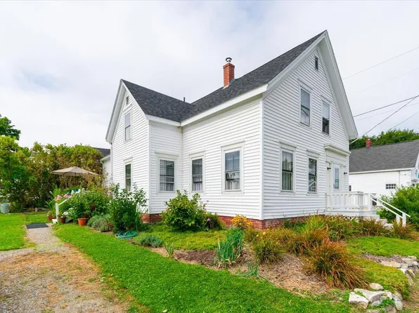 34 Orange Street, Rockland, ME 04841
