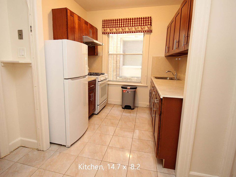 1st image of 9005 Fort Hamilton Pkwy #1