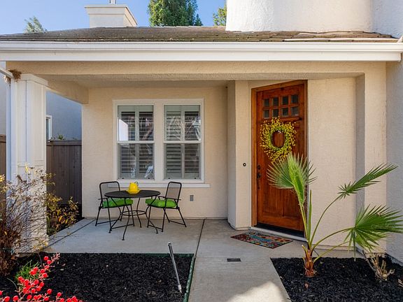 4th image of 341 Lanfranco Cir