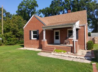 1688 Old Oakland Rd, Henrico, VA 23231