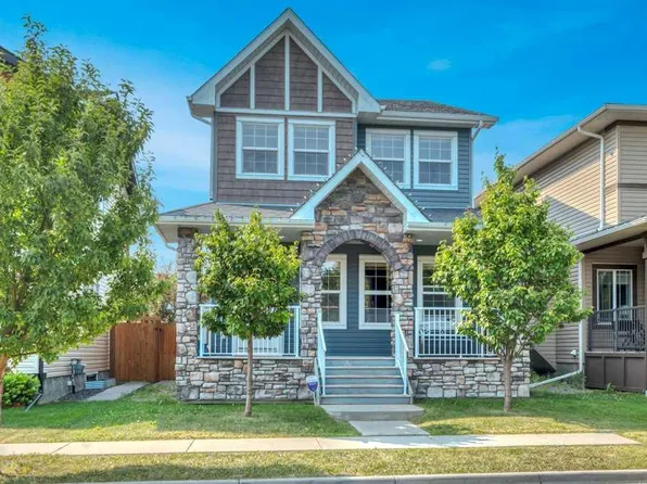10 N Ravenskirk Close SE, Airdrie, AB T4A 0K7