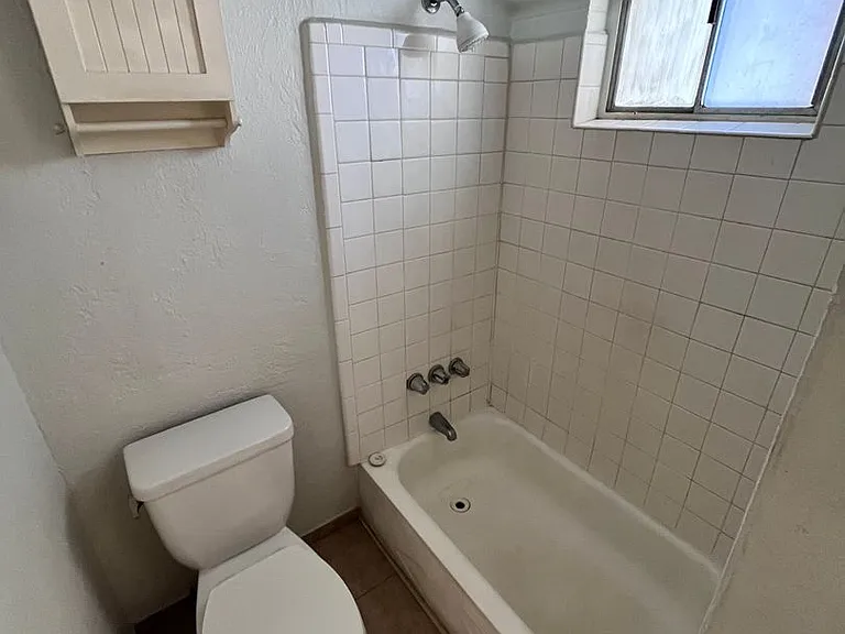 730 E Limberlost Dr — Photo 6
