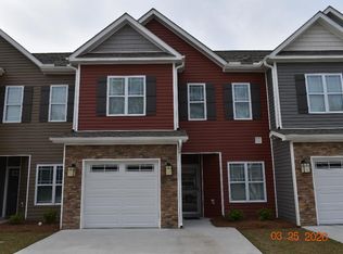 1820 Fox Den Way, Greenville, NC 27858