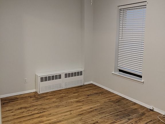 2nd image of 160 E 91st St #510