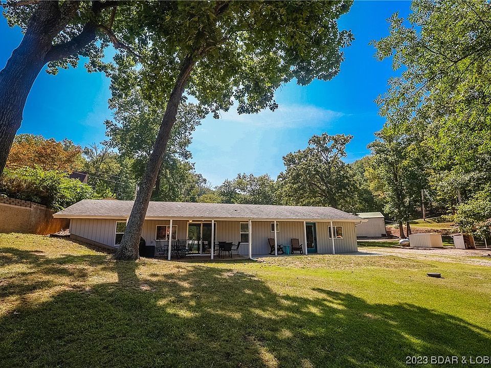 1st image of 875 Hyde Park Dr