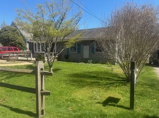 51 Chase Rd, Edgartown, MA 02539