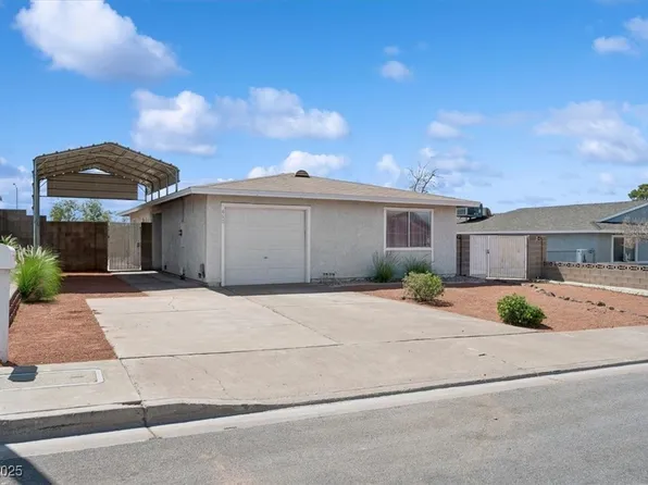 460 Crestway Rd, Henderson, NV 89015
