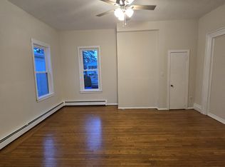 109 Main St APT 1, Middletown, NY 10940