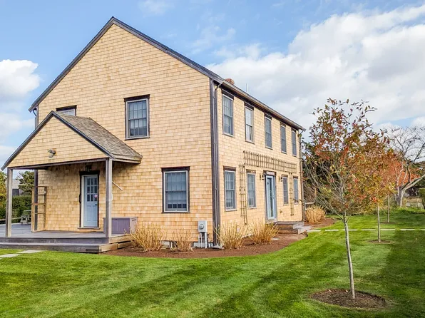 15 Rudder Ln, Nantucket, MA 02554