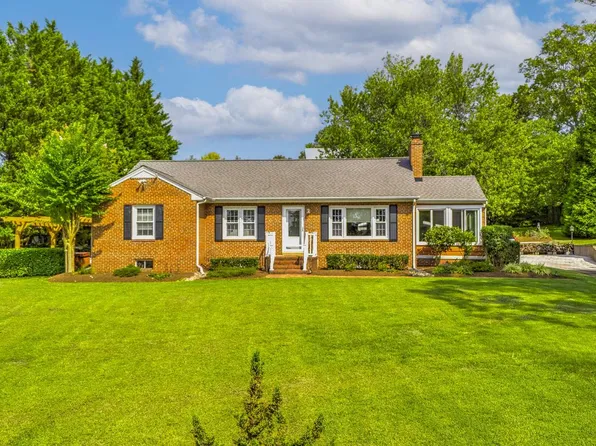 424 Marlboro Rd, Lothian, MD 20711