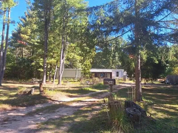 344 S Locust Ave, White Cloud, MI 49349