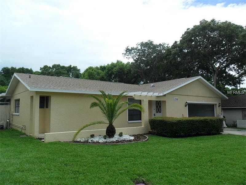 1st image of 1358 Wexford Dr S