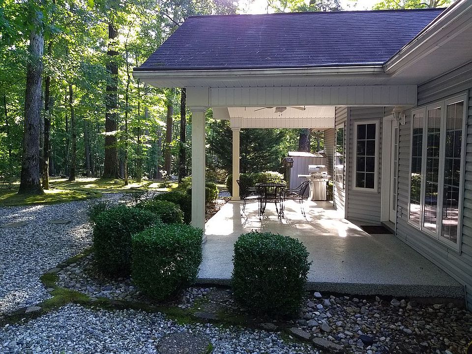 2nd image of 104 Murillo Way
