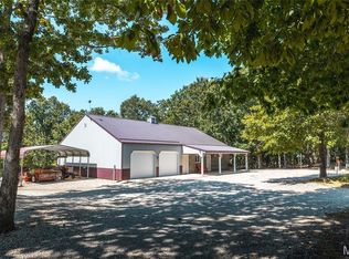 24418 Golden Beach Rd, Barnett, MO 65011