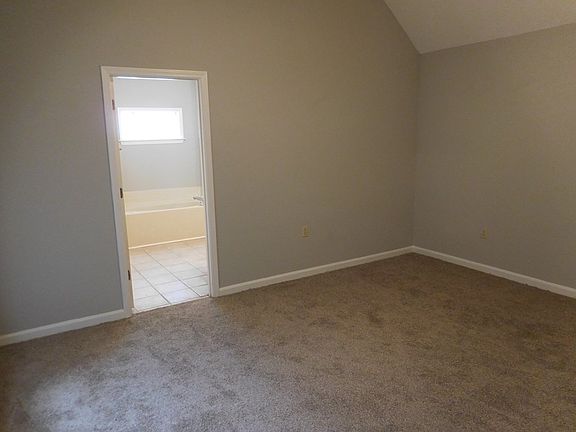 5th image of 503 Edgewood Dr