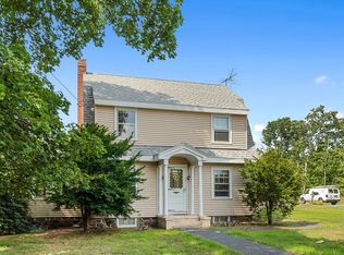 215 Littleton Rd, Chelmsford, MA 01824