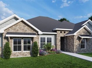 107 Beacon Ln, Victoria, TX 77901