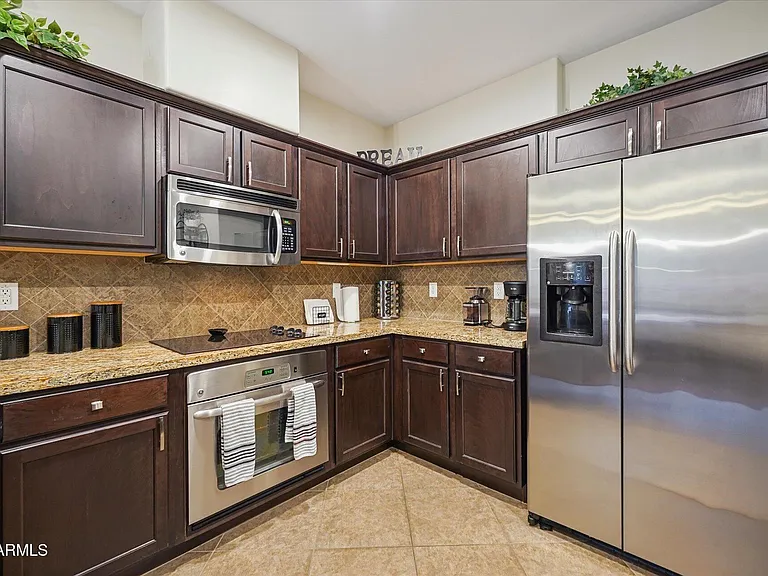 36600 N Cave Creek Rd #D6 — Photo 8