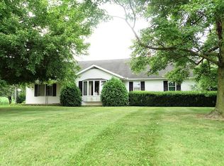 160 Clay School Rd, Ephrata, PA 17522