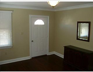 2nd image of 5708 Wickfield Dr