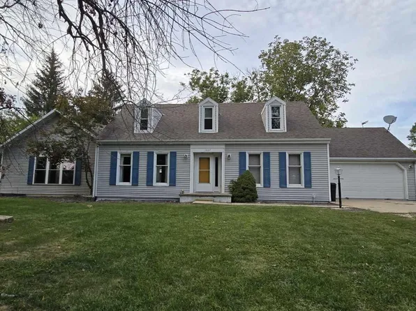 1407 Casley Dr, Hamilton, IL 62341
