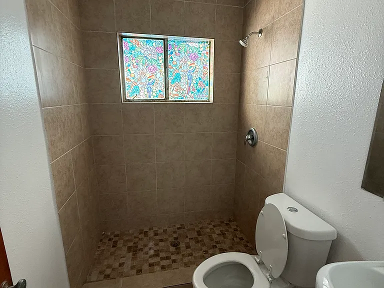 1202 La Rue St #4 — Photo 7