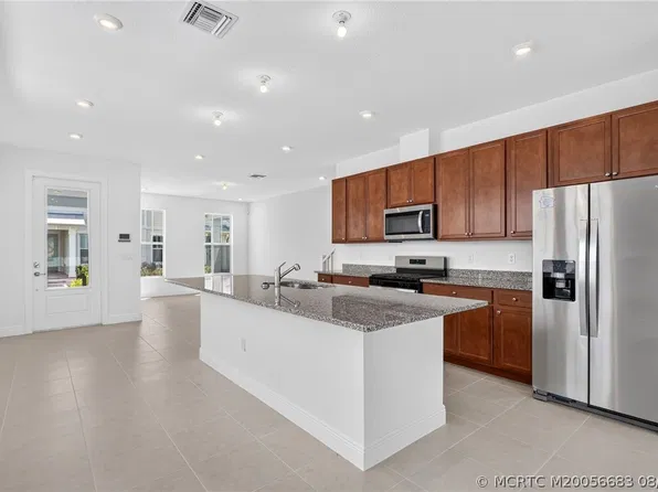 861 SW Bushel Trl, Palm City, FL 34990