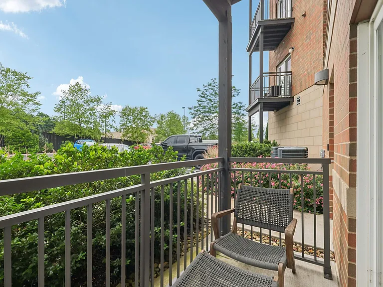 The Ashby at South Hills Village Station — Photo 25