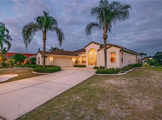 1304 Crystal Greens Dr, Sun City Center, FL 33573