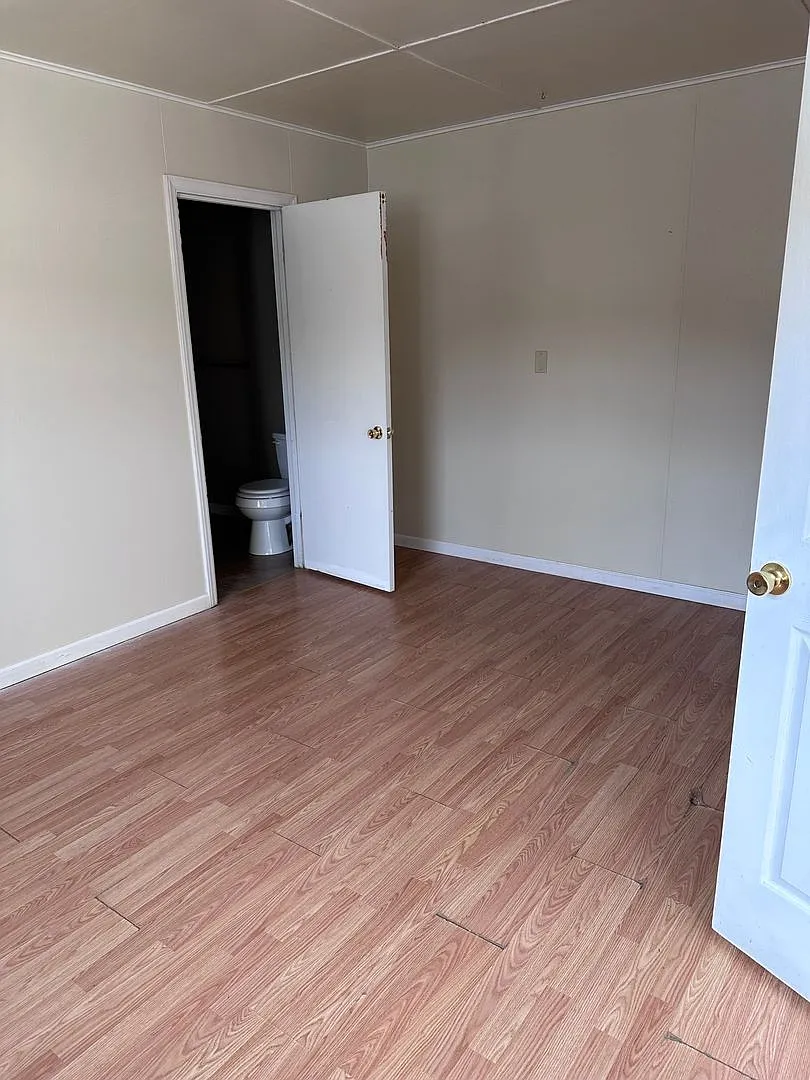 7761 - 103 Conrad Court (Glenville) — Photo 2