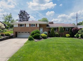 4930 Parkvue Dr, Pittsburgh, PA 15236