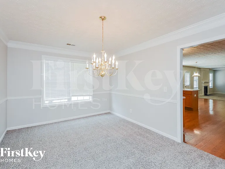 6061 Fairington Farms Ln — Photo 3
