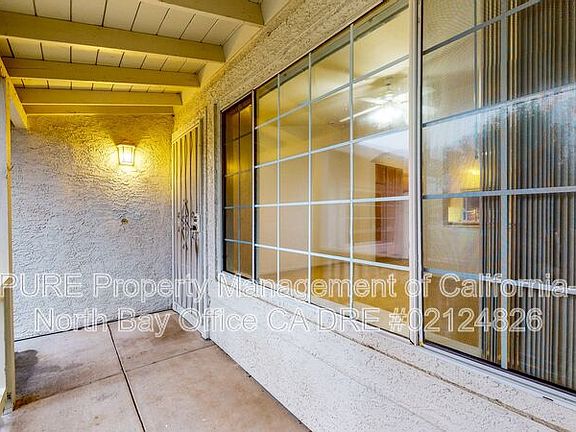 3rd image of 1050 Ventana Dr