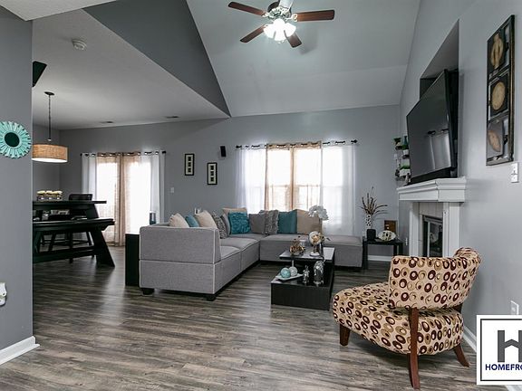 3rd image of 2745 Elm Creek Dr