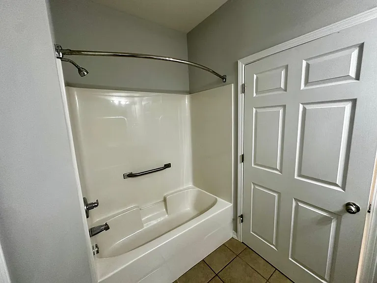 2154 Whispering Pines Blvd #3 — Photo 13