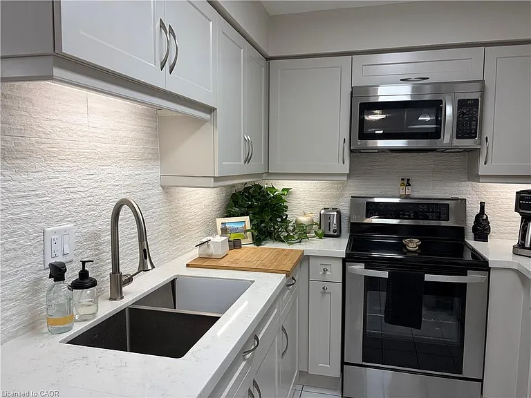 1276 Maple Crossing Blvd #711 — Photo 6