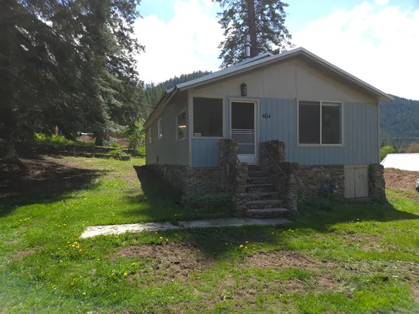 402 Oregon St, Mullan, ID 83846