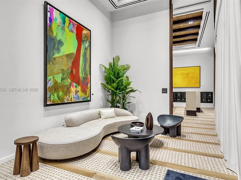 225 N Miami Ave #301 — Photo 37