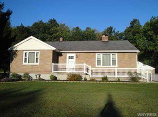 3758 Wolf Rd, Orchard Park, NY 14127