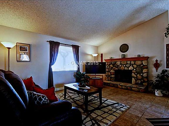 4th image of 2223 Welsey Manor Dr