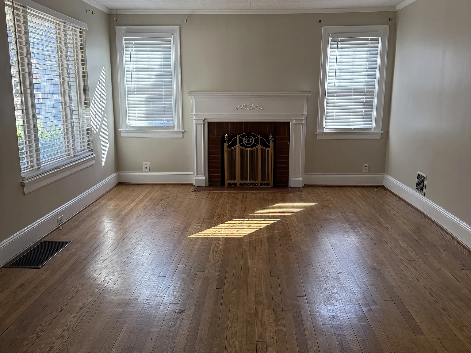 2316 East 5th Street - 1 — Photo 3