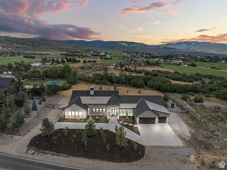 5240 Lake Creek Rd — Photo 44