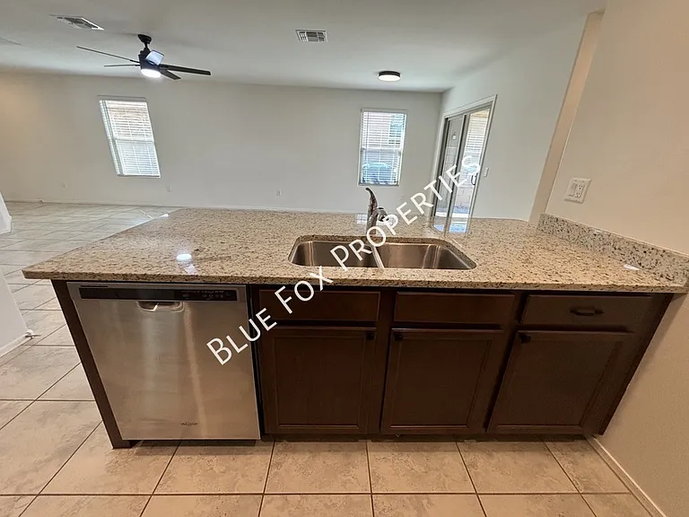 8823 E Stone Meadow Cir — Photo 6