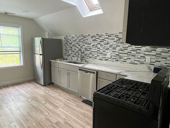 2nd image of 780 Montello St Unit 2