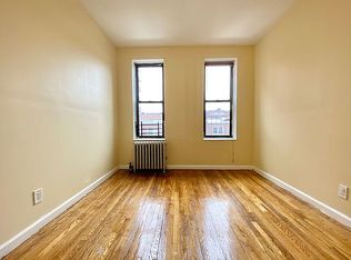 42-22 82nd St #3R, Elmhurst, NY 11373